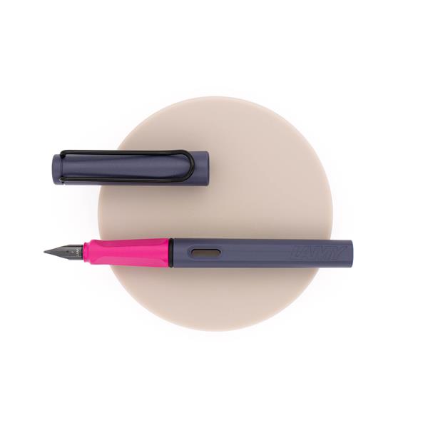 Lamy Safari Dolma Kalem 2024 F Uç Özel Üretim Pink Cliff